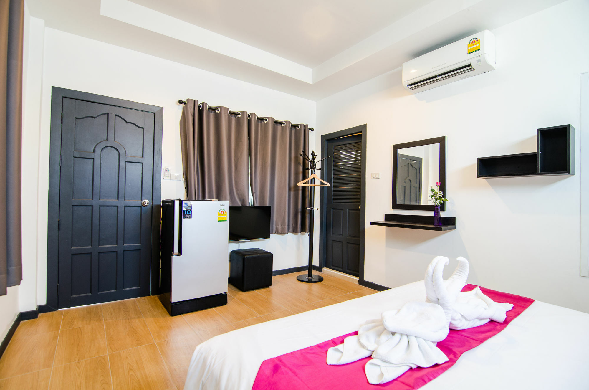 Colora Hotel Patong Phuket المظهر الخارجي الصورة