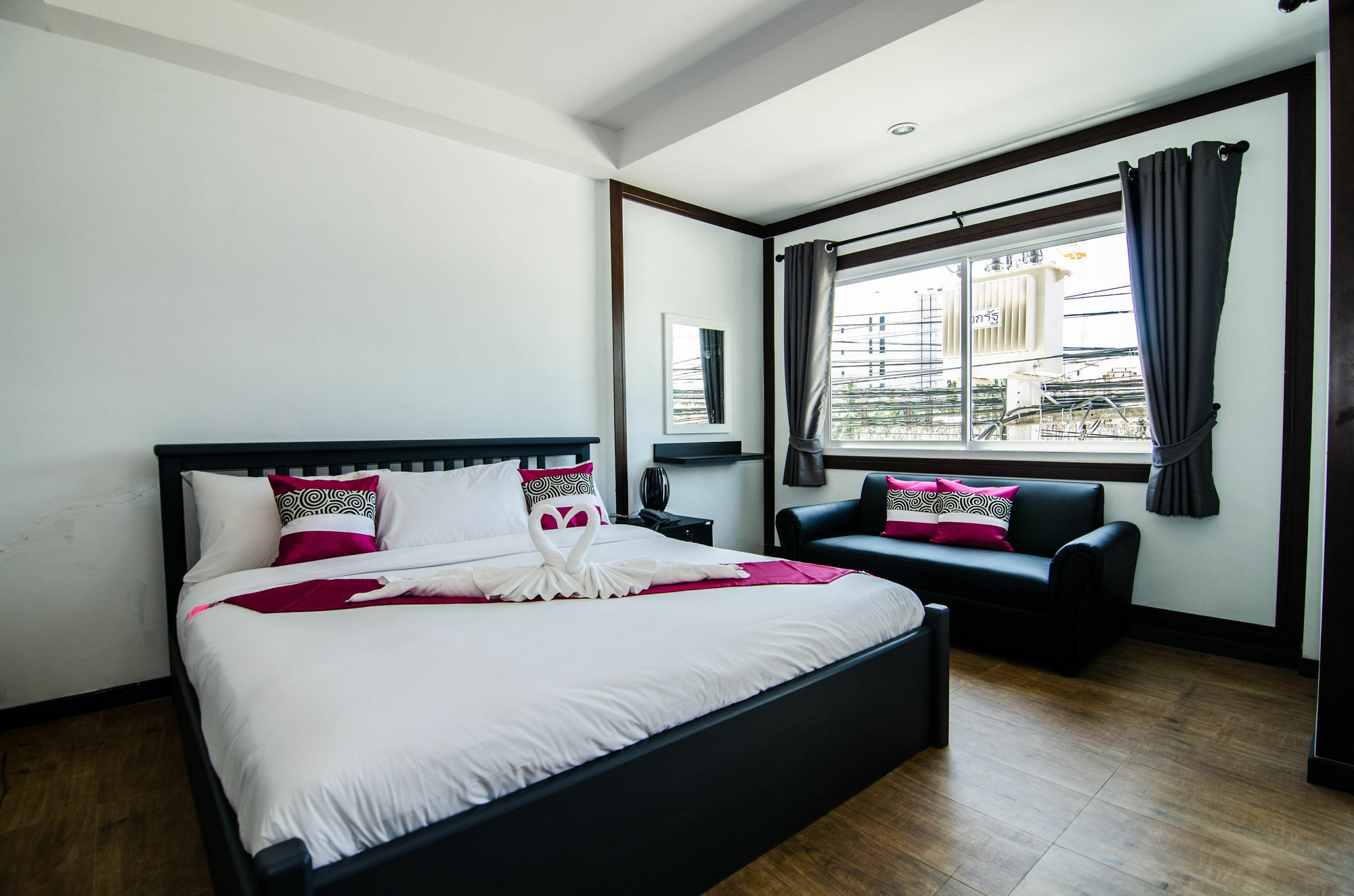 Colora Hotel Patong Phuket المظهر الخارجي الصورة