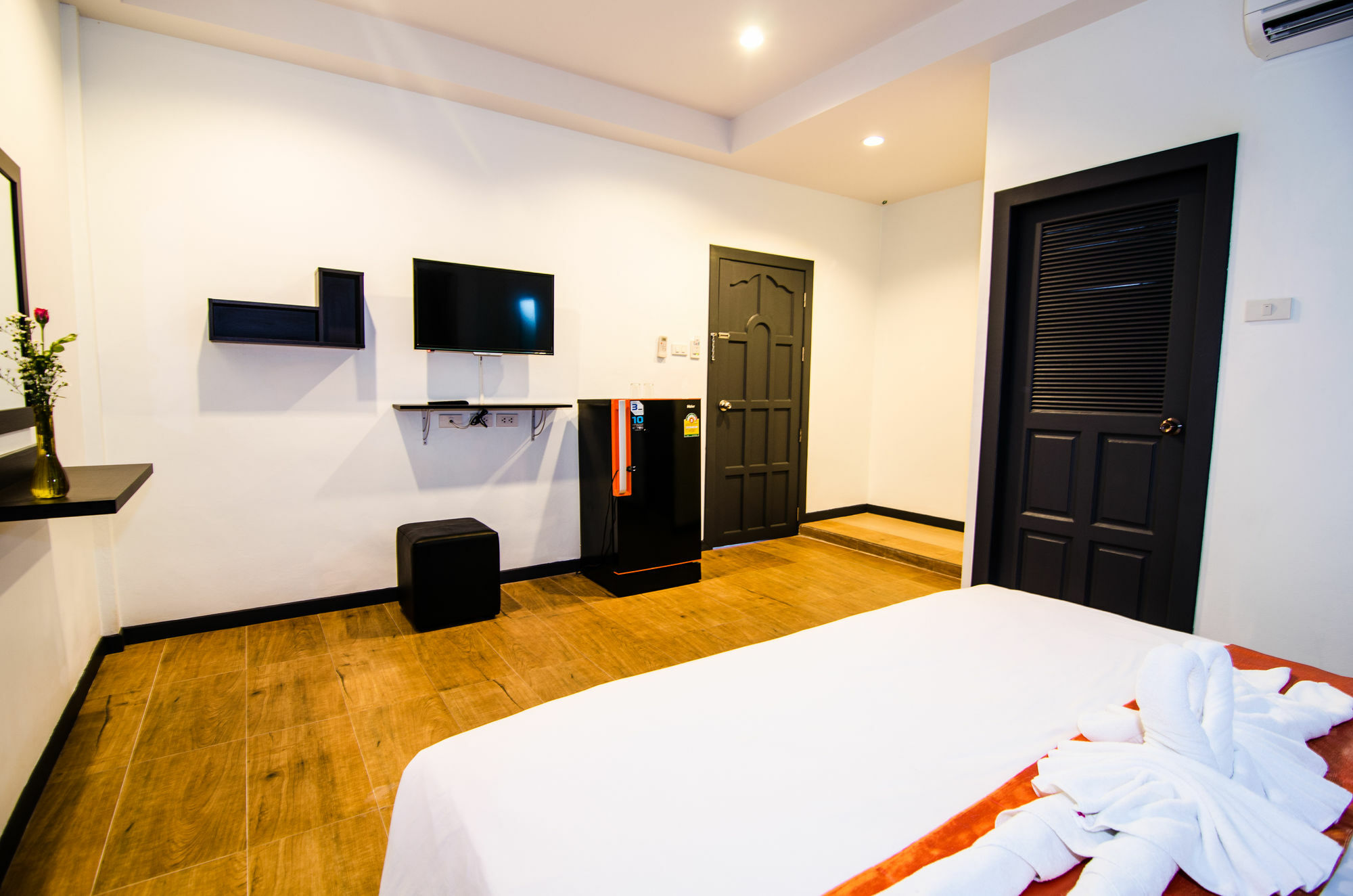 Colora Hotel Patong Phuket المظهر الخارجي الصورة